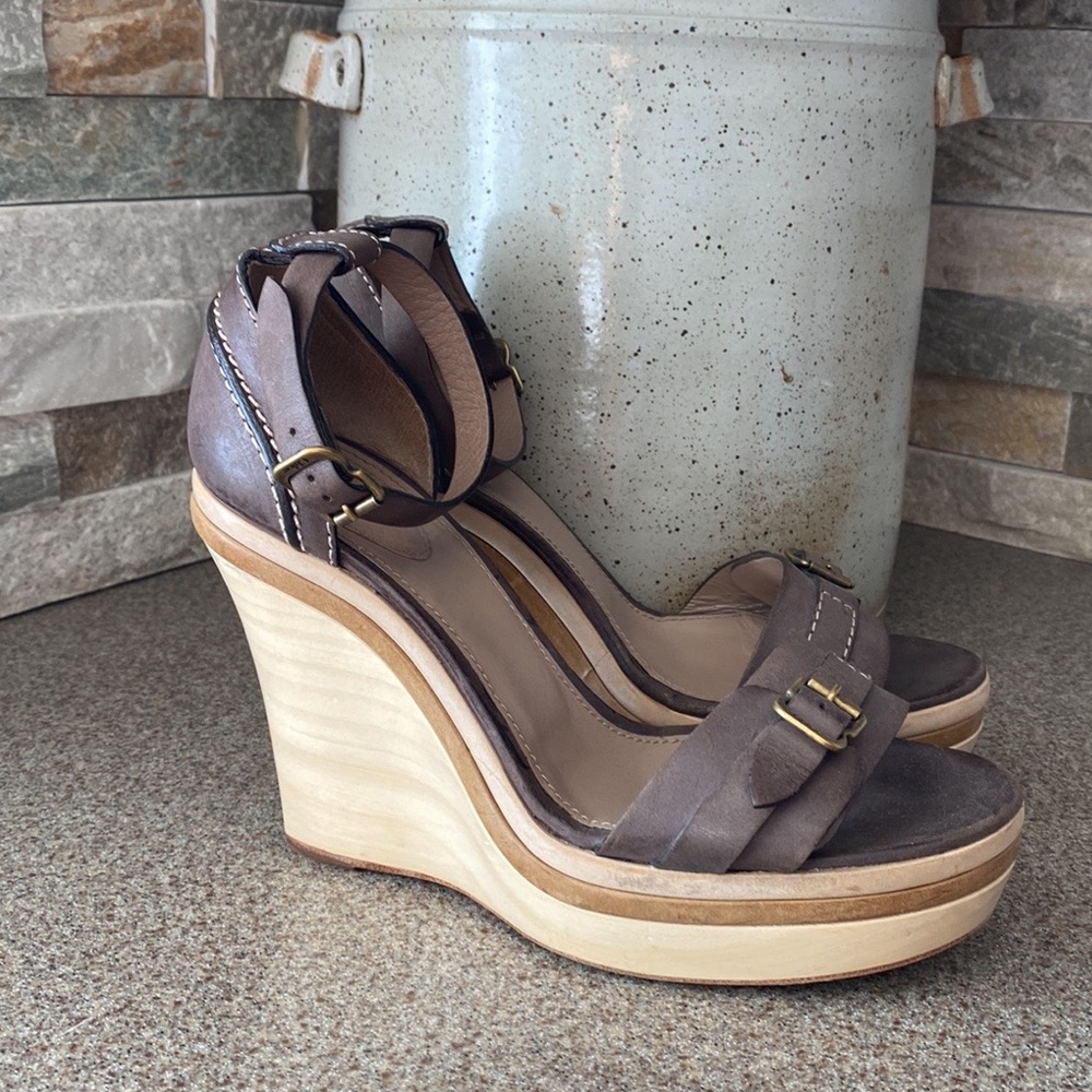 CHLOE Wedge Heels